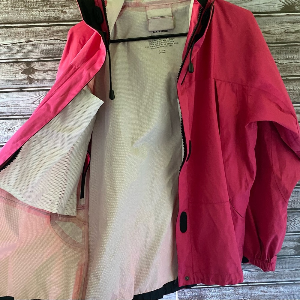 LL Bean Hooded Raincoat‎ Size Misses S - Picture 8 of 10